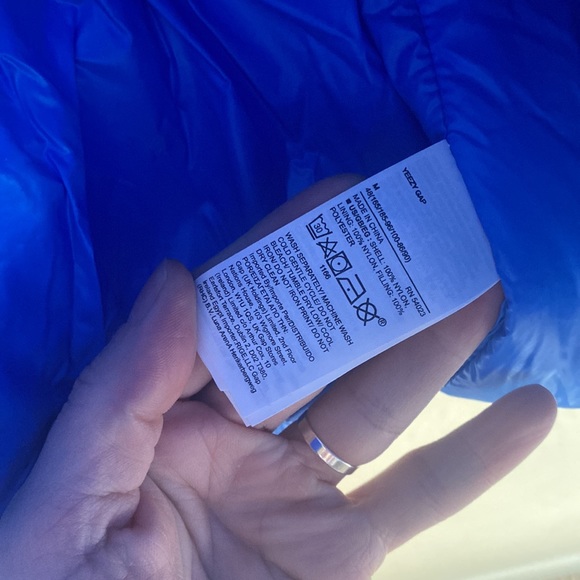 NWT YEEZY GAP ROUND JACKET BLUE M - Picture 11 of 11